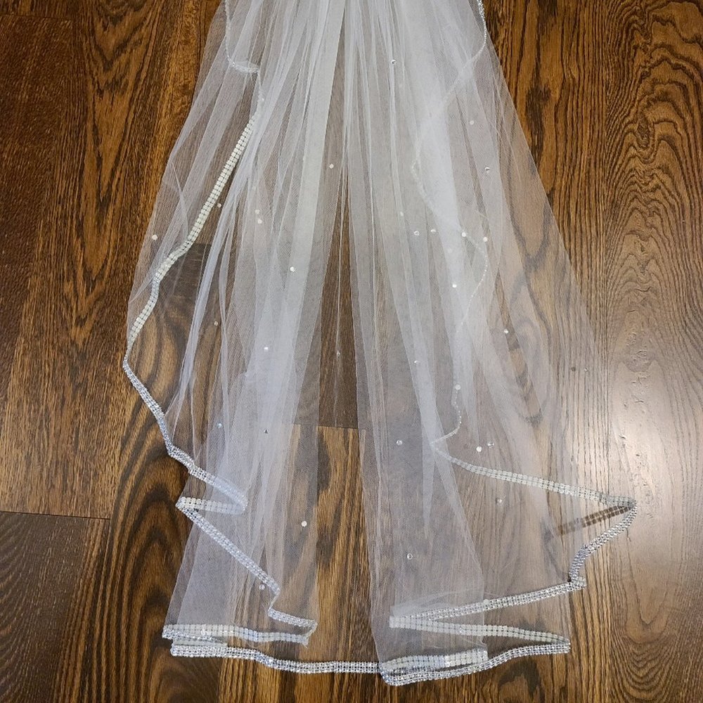 Handmade wedding veil with rhinestones